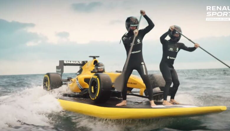 Renault lança nova pintura em prancha gigante de SUP